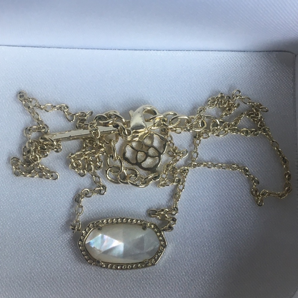 Elisa Gold Pendant Necklace - Kendra Scott